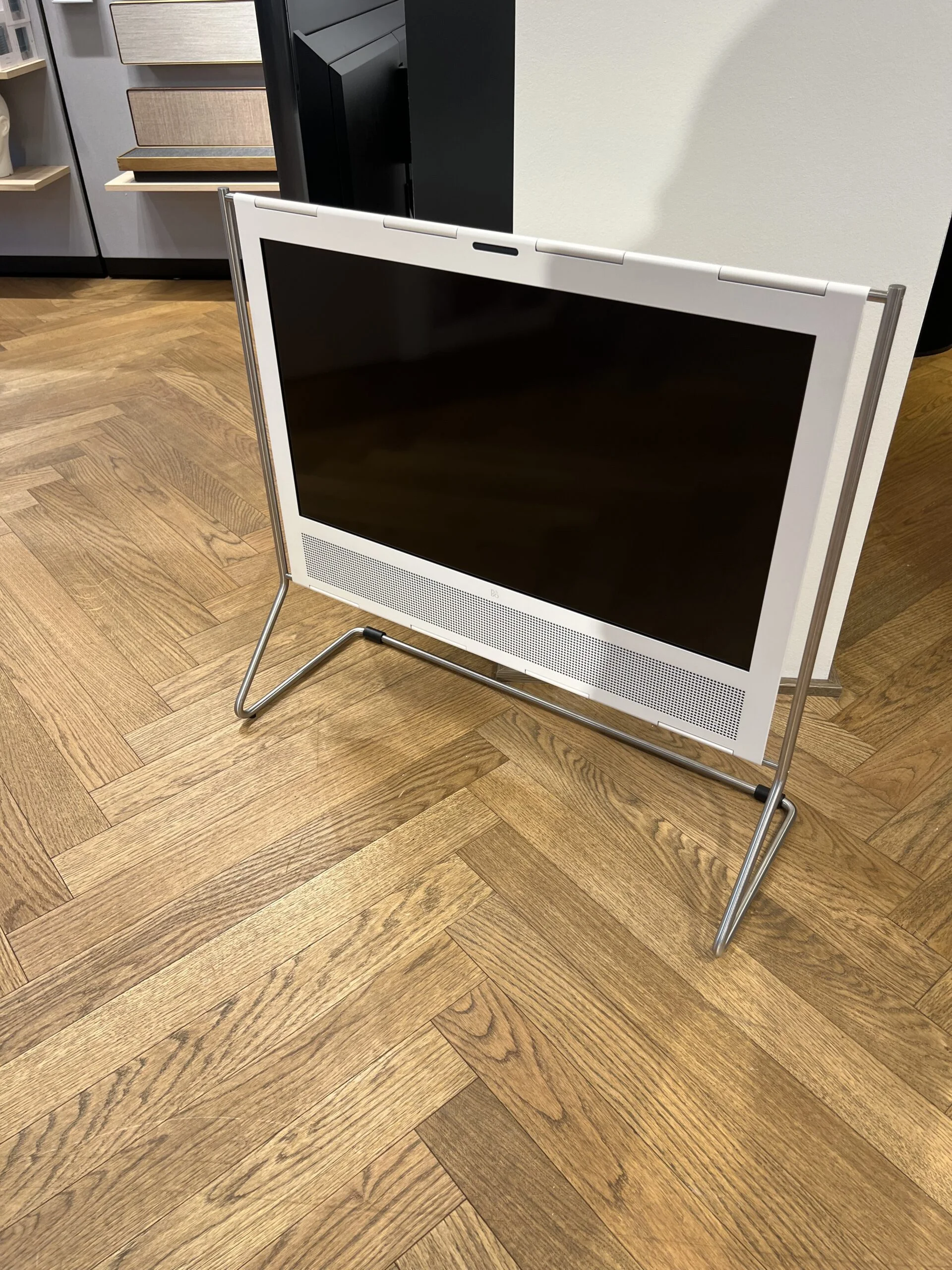 BeoPlay V1 32" Hvid - Billede 2